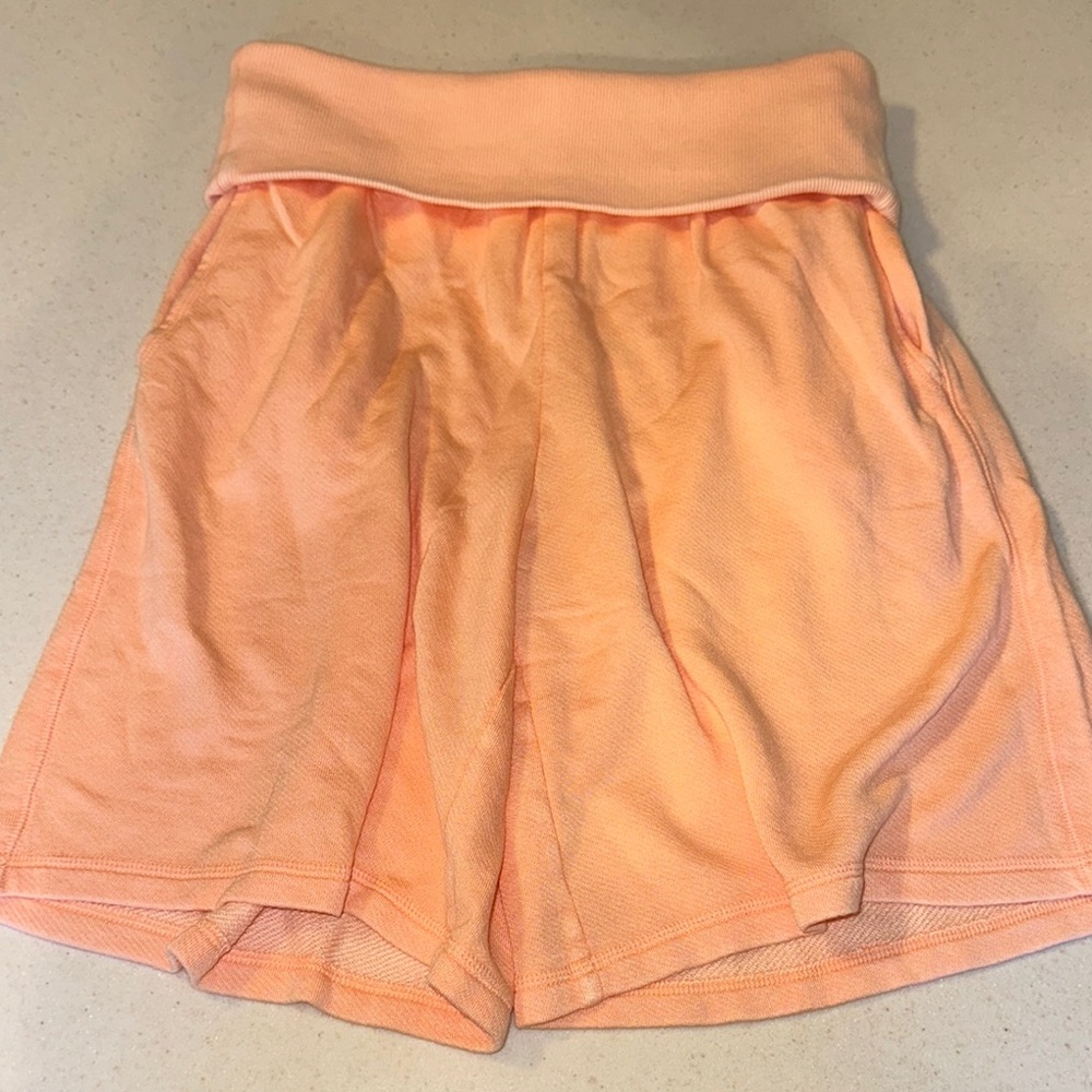 Aerie Beach Peach Women's Shorts - Picture 6 of 8